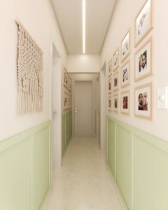 Corredor com Decoração afetiva de fotos