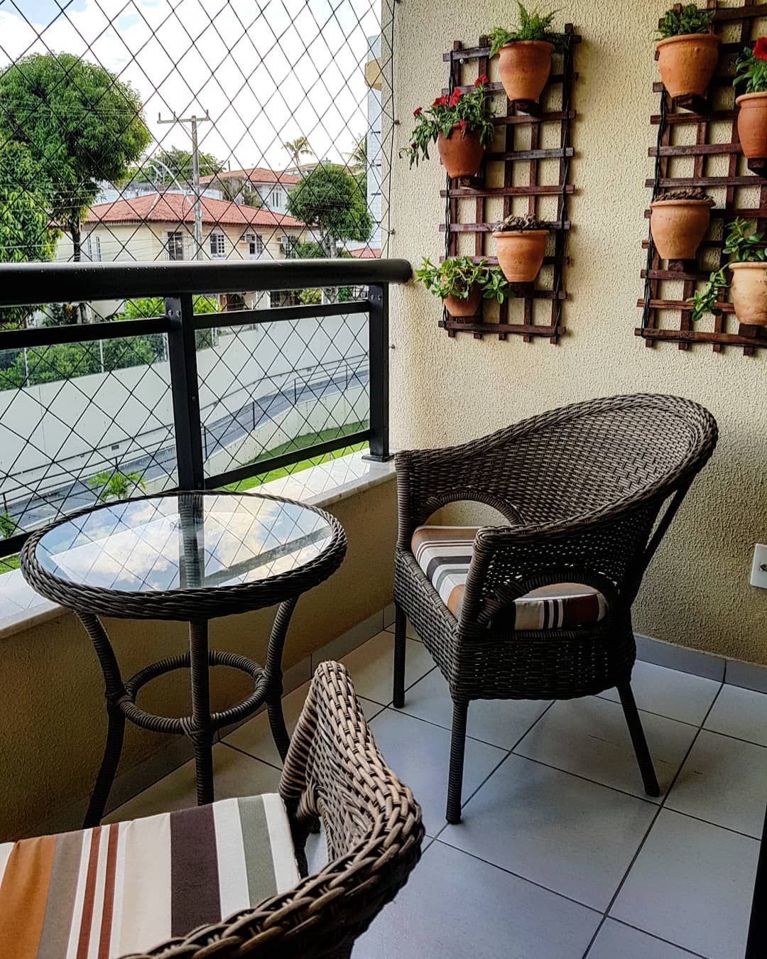 móveis para sacada pequena